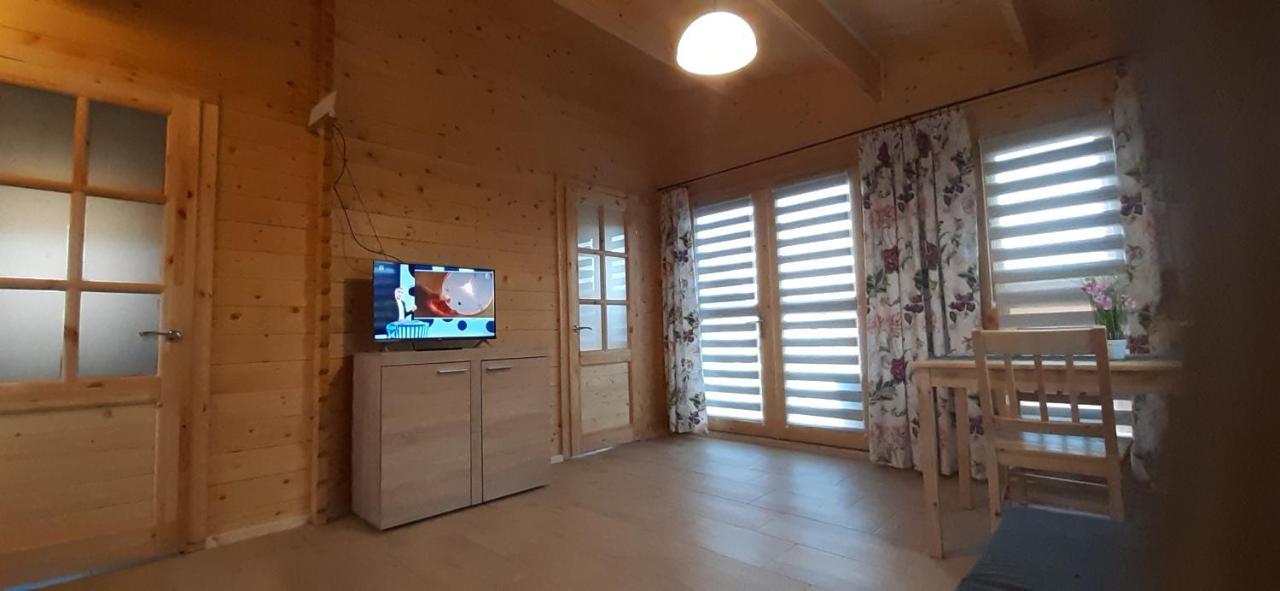Zielona Dolina - Kompleks Dla Rodzin Z Dziecmi Mikołajki Bagian luar foto