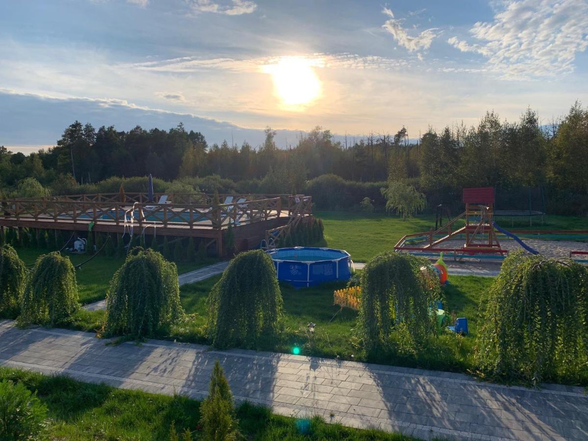 Zielona Dolina - Kompleks Dla Rodzin Z Dziecmi Mikołajki Bagian luar foto