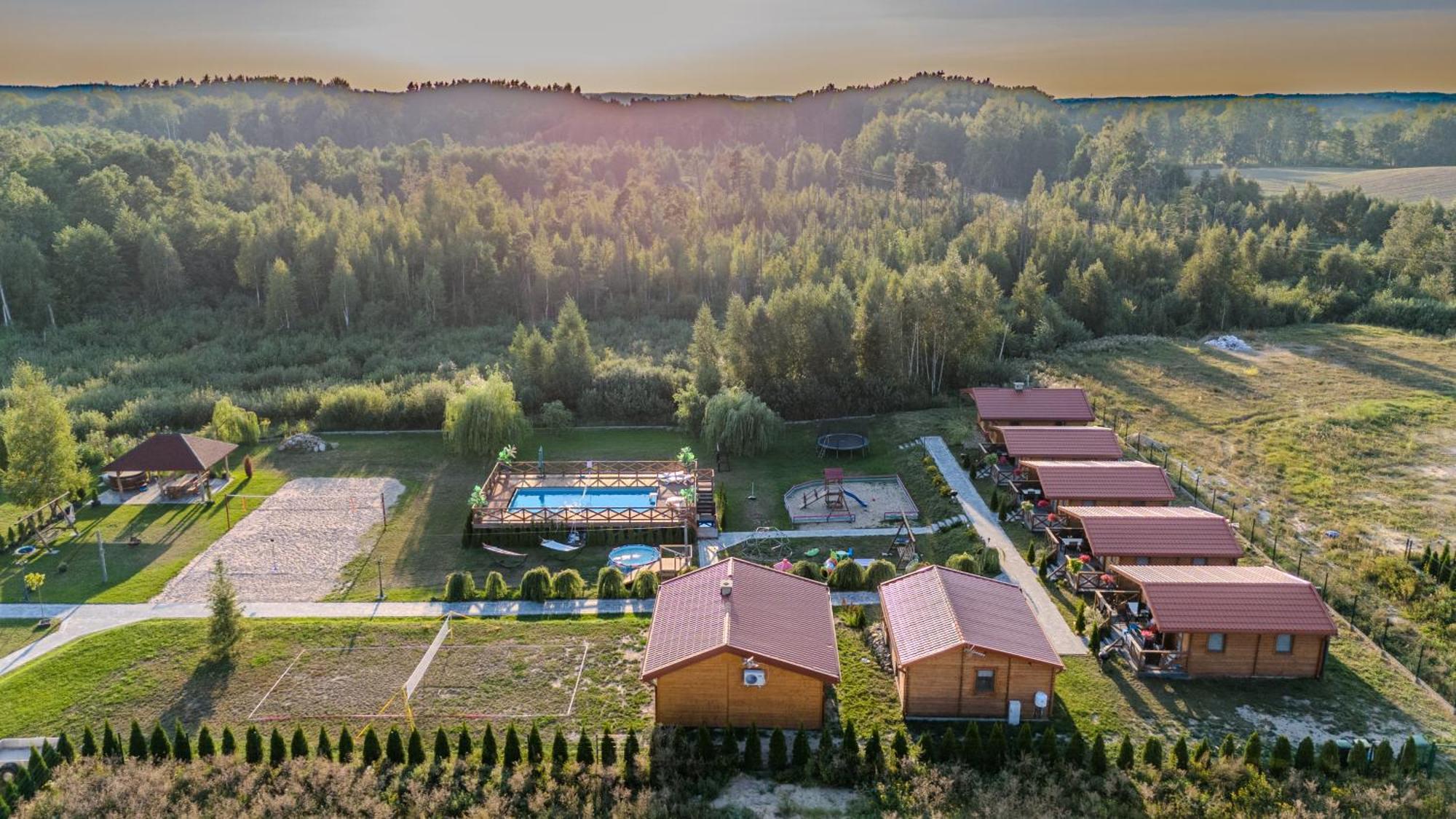 Zielona Dolina - Kompleks Dla Rodzin Z Dziecmi Mikołajki Bagian luar foto